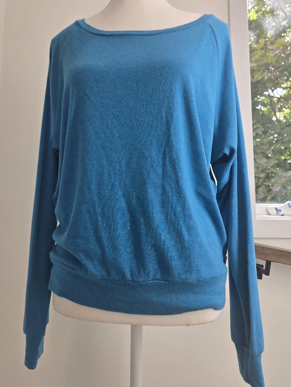 TNA Turquoise/Teal Blue Women's Lightweight Knit Boatneck Sweater